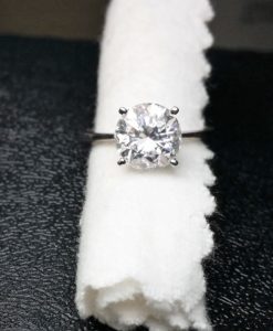 Engagement ring below $2000