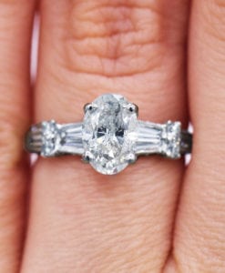 Stunning 1.23 Ct Oval Engagement Ring