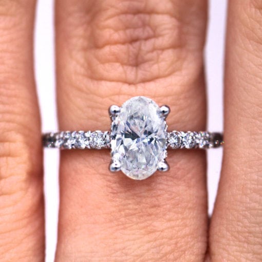 1.04 ct Oval diamond engagement ring