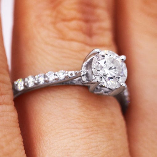 0.87 Ct Round Diamond Engagement Ring